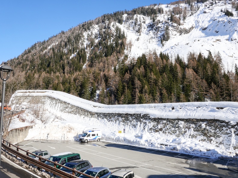 Du jeudi 13 au dimanche 16 février, parking public gratuit à l'entrée du Val Ferret côté italien 2025-01-04-1.jpg