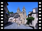 2019 - Conques en Aveyron, l'Abbatiale Sainte-Foy et ses vitraux signés Soulages